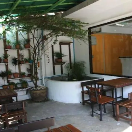 Lemonseed Rooms